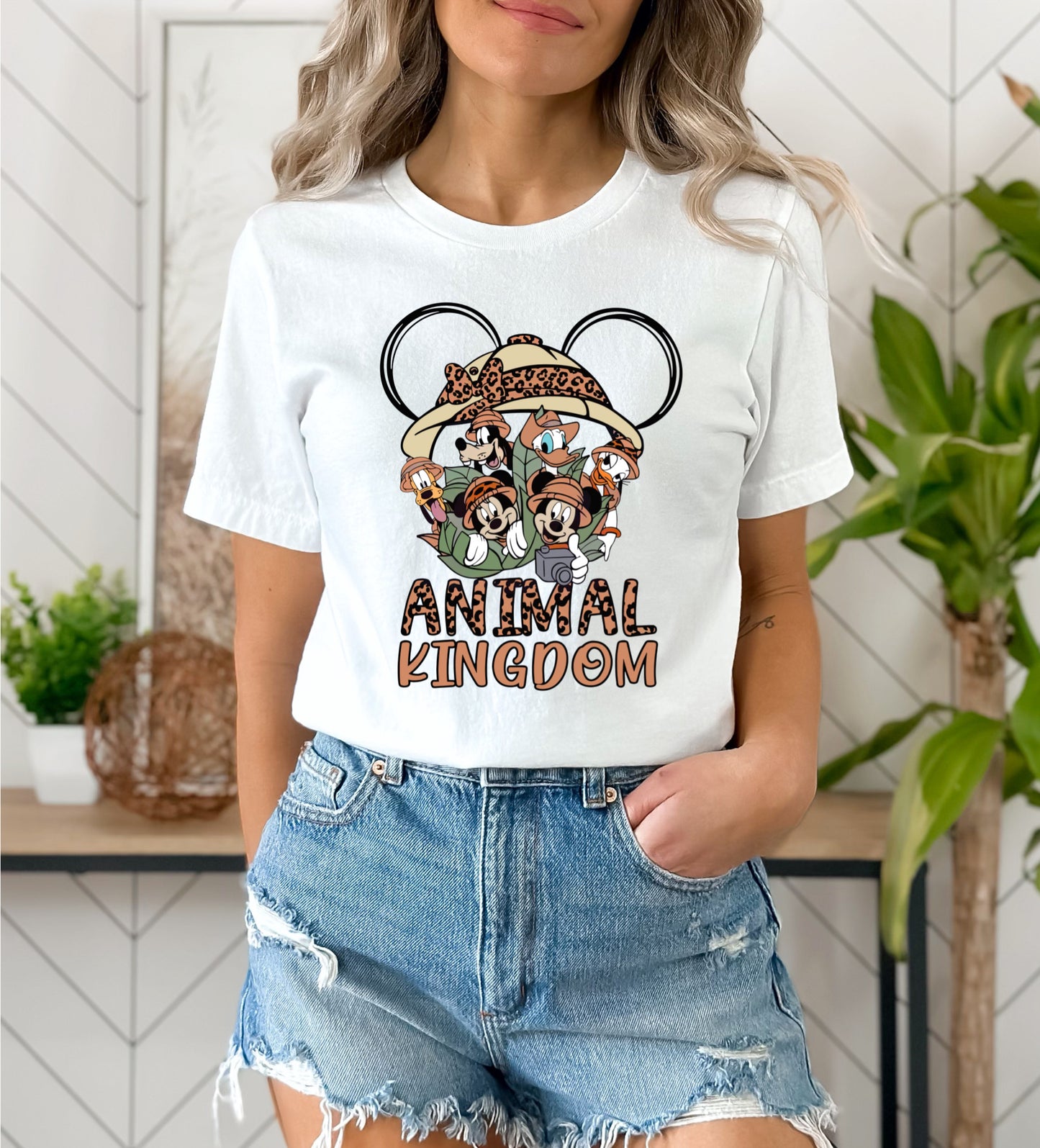 Safari Friends - T-Shirt Unisex All Sizes