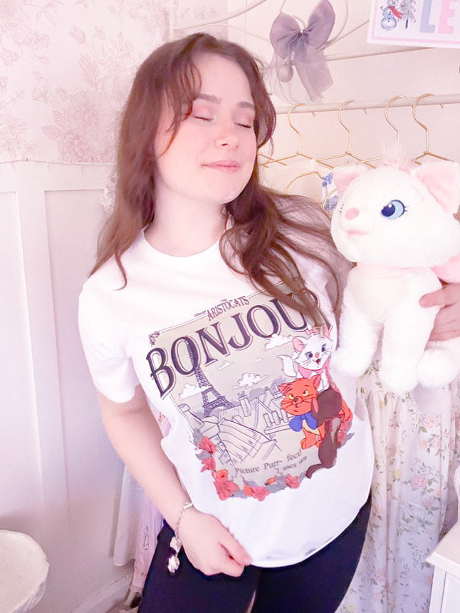 Bonjour, Kitty - T-Shirt Unisex All Sizes