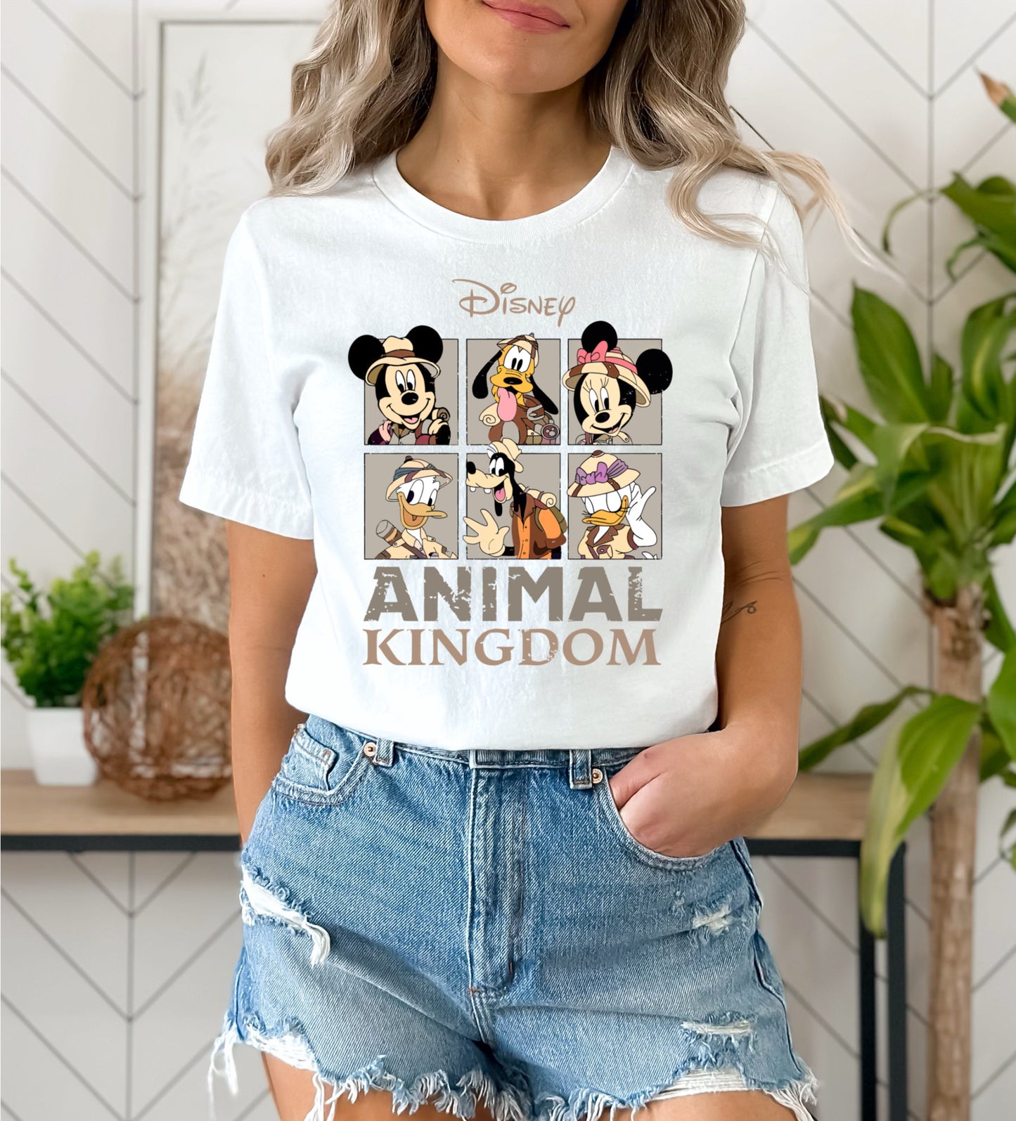 Wild Kingdom - T-Shirt Unisex All Sizes