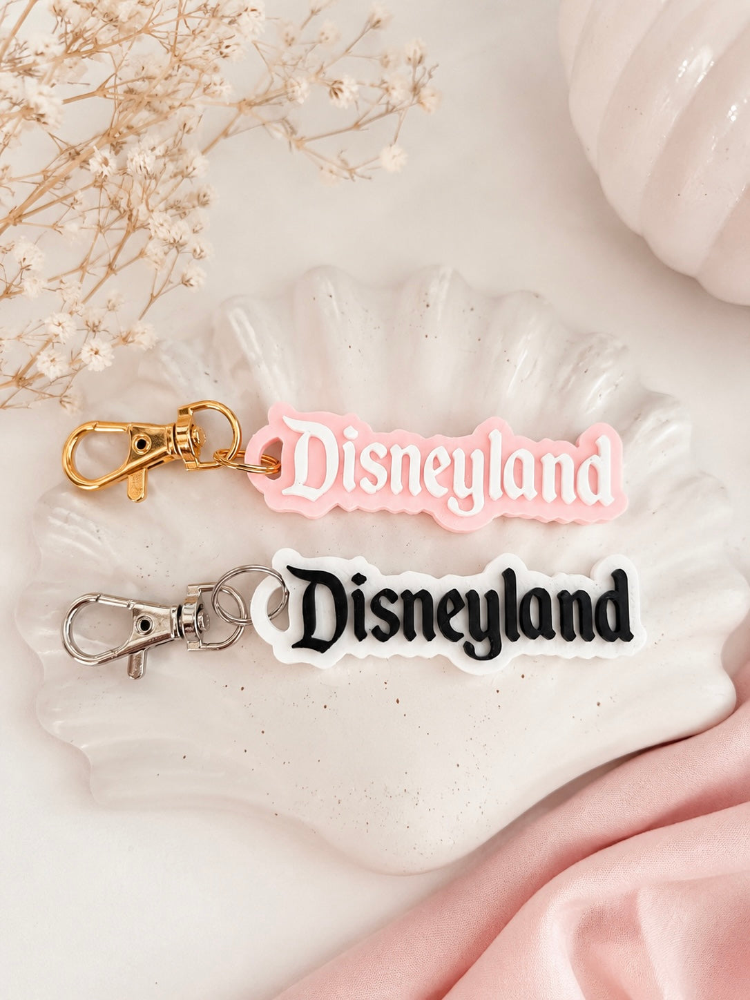 Disneyland inspired Keychain - Various Colours