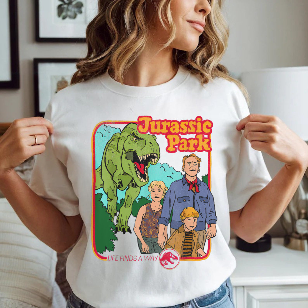 Life finds a way - T-Shirt Unisex All Sizes