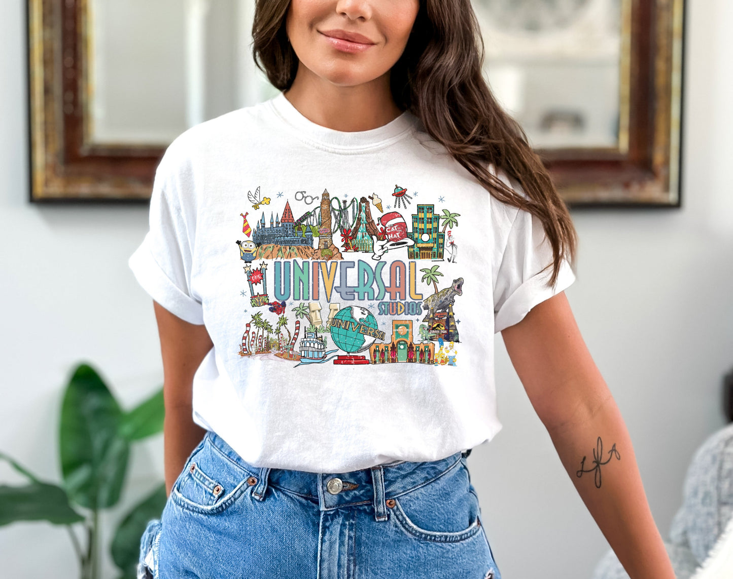 Universal Studios Colour Print - T-Shirt Unisex All Sizes
