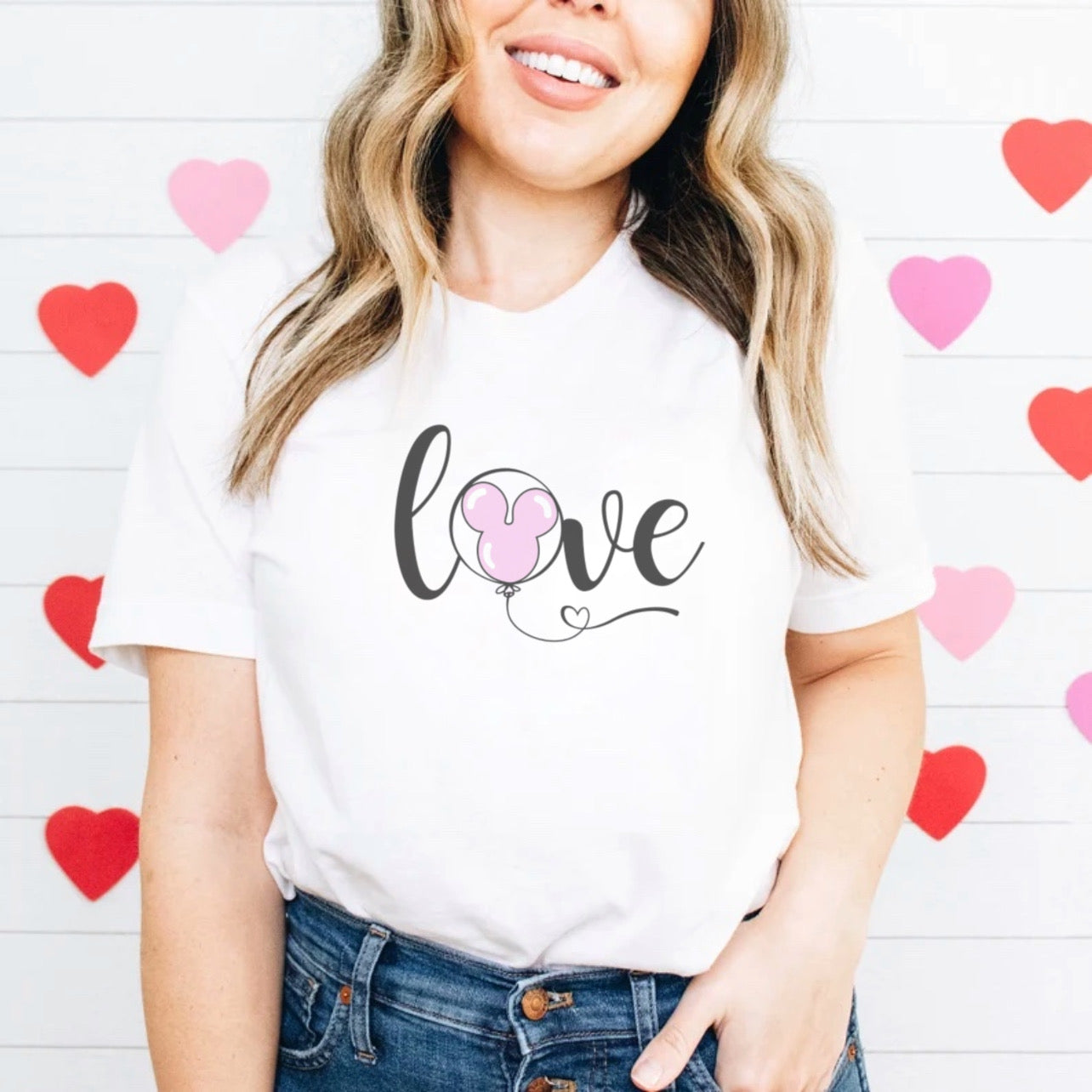 LOVE (balloon) - Tee’s & Sweatshirts
