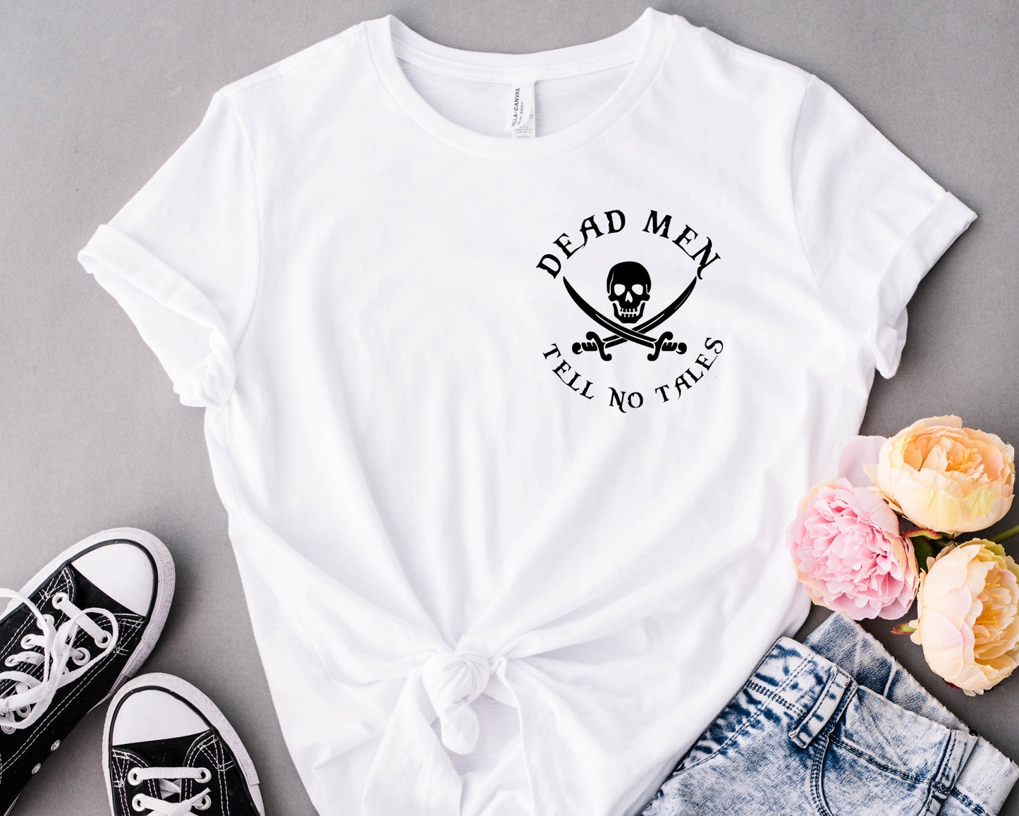 Dead men tell no tales -  Tee’s & sweatshirts Unisex All Sizes