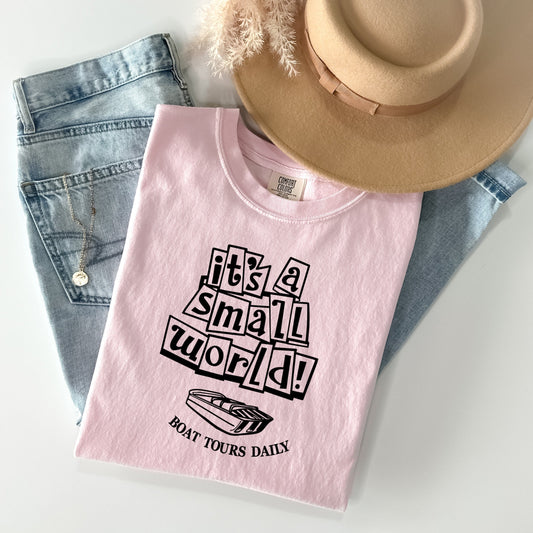 A Small World of Wonders -  Tee’s & sweatshirts Unisex All Sizes